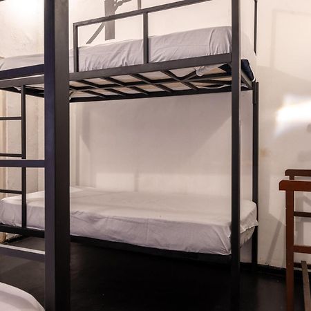 Sea Rose Guest House And Hostel Negombo Dış mekan fotoğraf