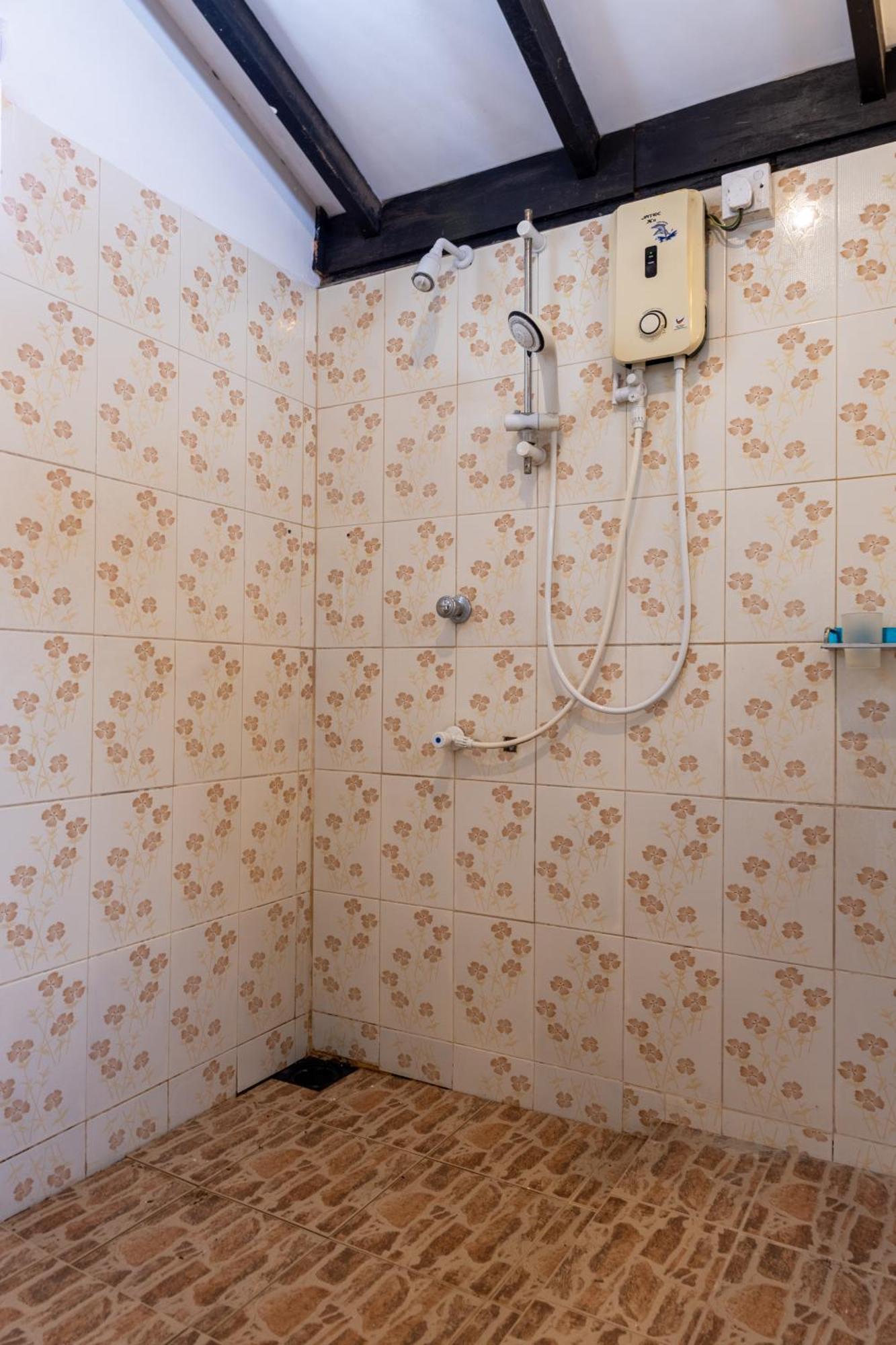 Sea Rose Guest House And Hostel Negombo Dış mekan fotoğraf